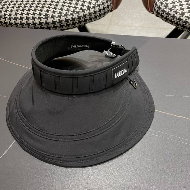 Balenciaga Paris 2025 Korean-Style Fashionable Pleated Open-Top Hat For Women, S