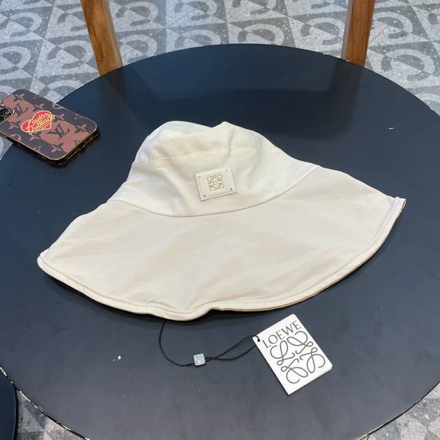 Loewe New Arrival Wide-Brimmed Bow Sun Hat ~ Simple And Elegant Luxurious And So