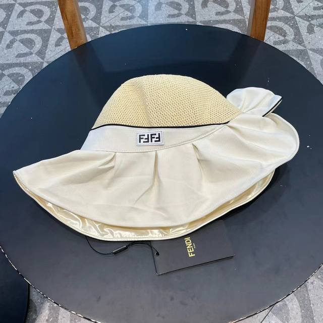 Chanel Spring/Summer Denim Baseball Cap, A Must-Have For Going Out, Easy To Matc