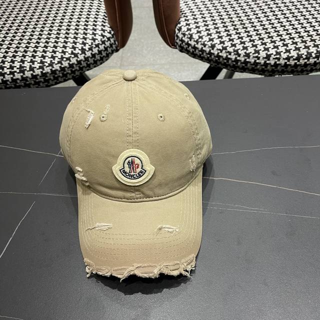 Spring/Summer 2025 New Arrival Moncler Baseball Cap, Young And Fashionable Color