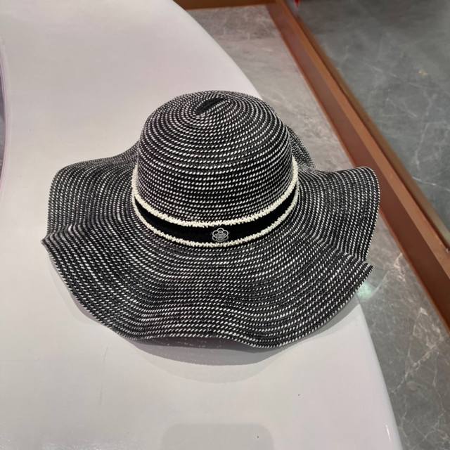 Chanel Straw Hat, Ruffled Sun Hat, Elegant Style, Essential For Travel, Head Cir