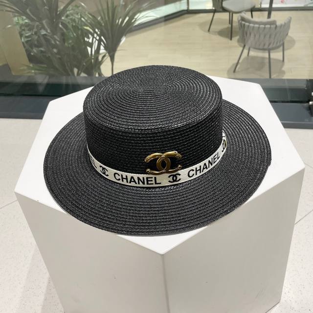 Chanel 2025 New Woven Strap Flat-Top Straw Hat, Travel Essential, Super Versatil