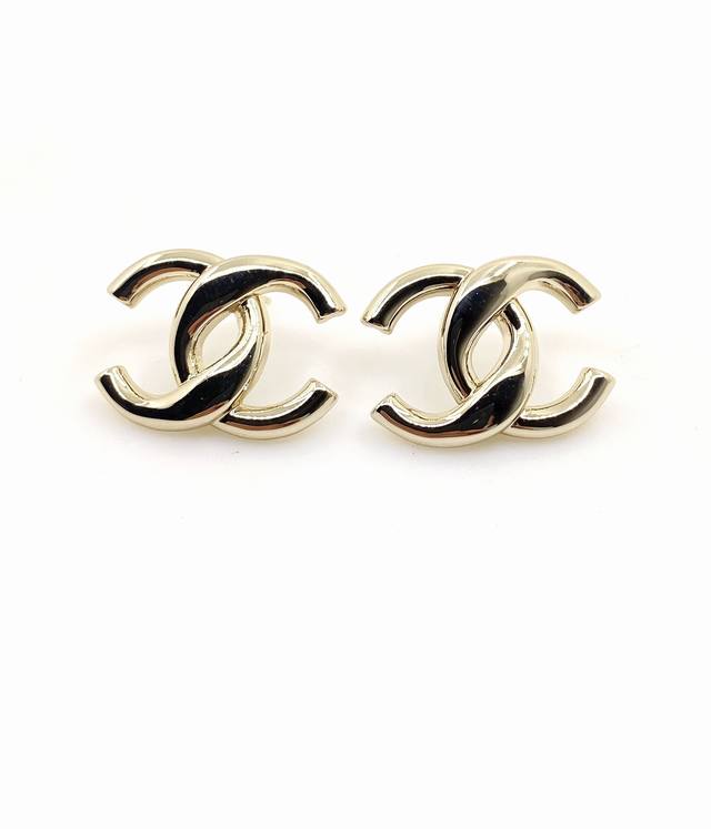 Ch*Nel Latest Light Gold Wide Cc Stud Earrings, Consistent Zp Brass Material