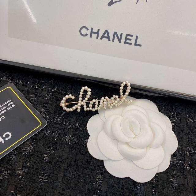 Chanel New Brooch Bestseller Now Available Synchronized With The Boutique, Premi