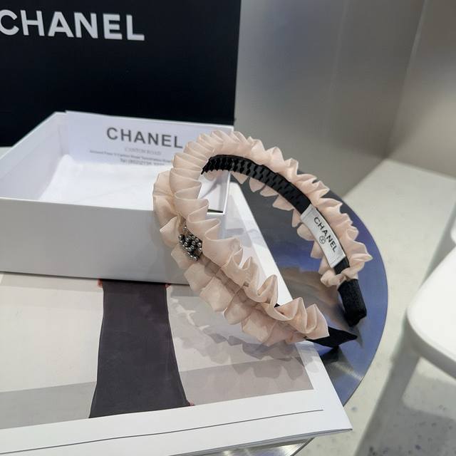 With Packaging Box Chanel's Latest Small Chanel-Style Ear-Flap Hairband, Super C