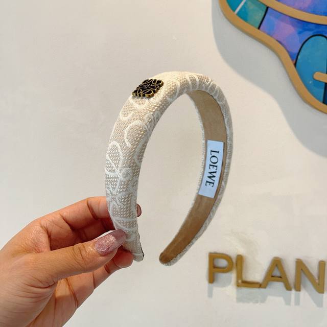 With Packaging Loewe Loewe Hot New Sponge Hairband, Exclusive Fabric Headband, L