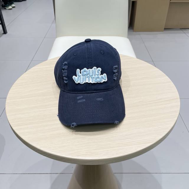 Louis Vuitton High-End Version, Popular At The Store, Baseball Cap, Meticulously