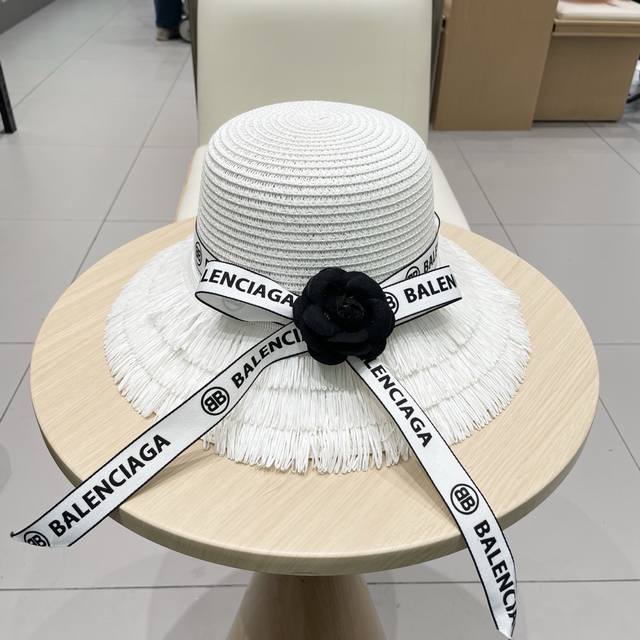 Balenciaga Paris 2025 New Butterfly Bow Straw Hat, A Must-Have For Travel, Super