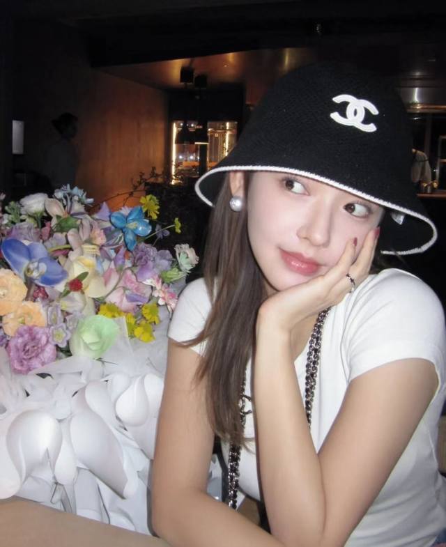 Chanel Fisherman's Hat A Simple Bucket Hat That Combines Fashion And Sun Protect