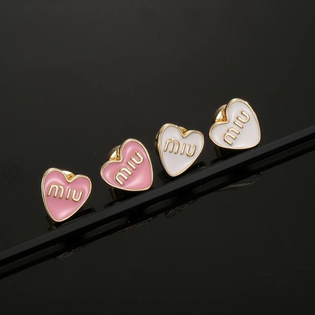Miu Miu Miu New Heart Peach Stud Earrings. Original Material, Pure Silver Posts,