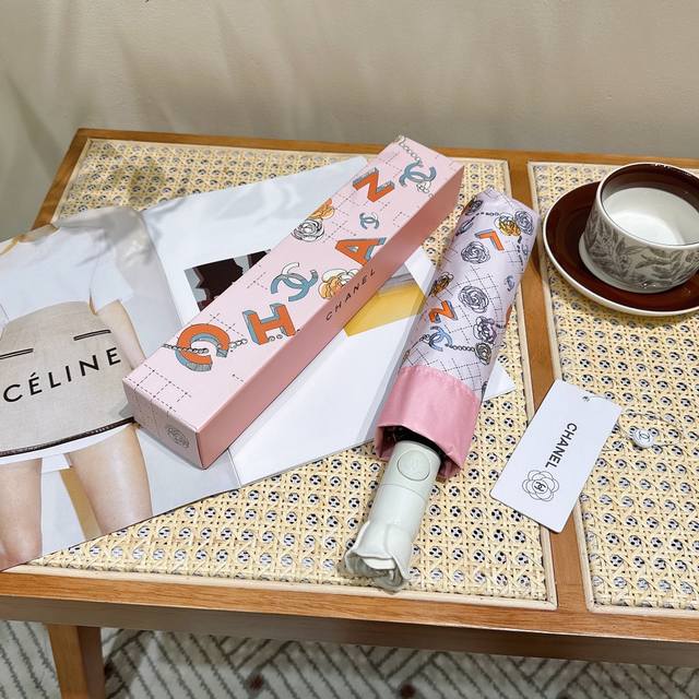 Chanel Chanel Elegant Rose Handle Romantic Rose Wedding Low-Key Luxury Style, Ex