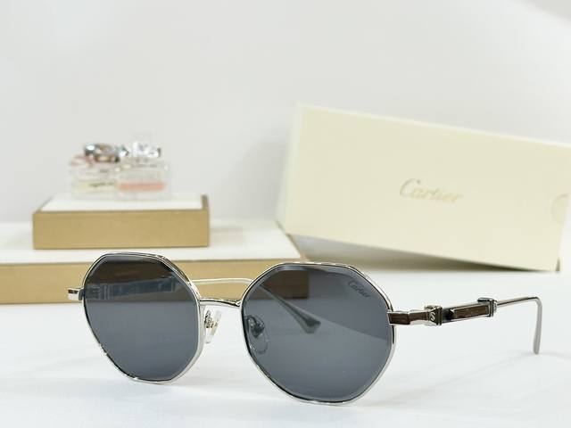 Cartier Model: Ct0484S Size: 58Mm 18 145