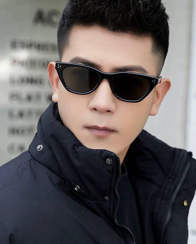 Balenciaga 2025 Spring New Arrival One-Piece Sunglasses, Oversized Frame Sunglas