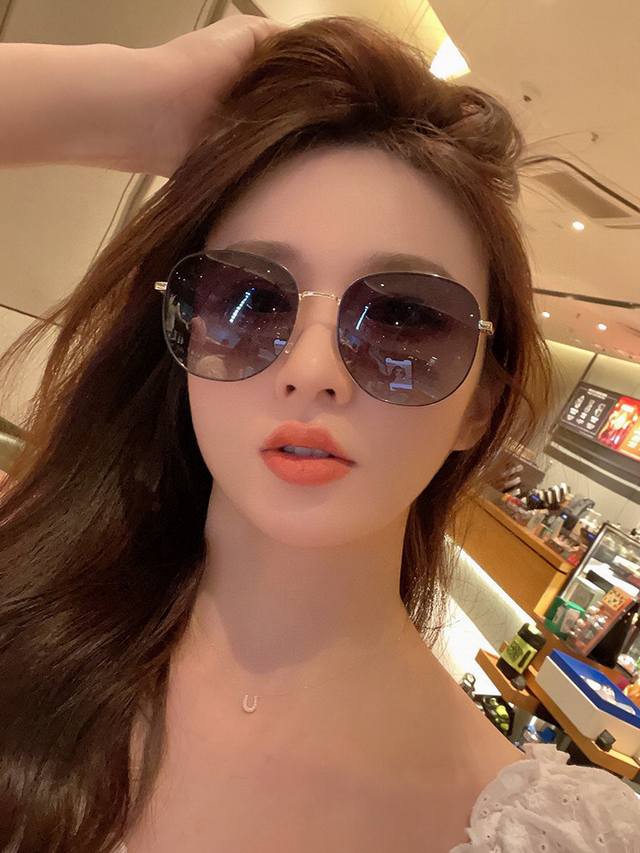 Chanel Chanel Trendy Bestseller Fashionable Oversized Frame Sunglasses Comfortab