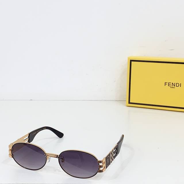 Fend*Model: Sl 7028 Size: 58 Neck 19-145