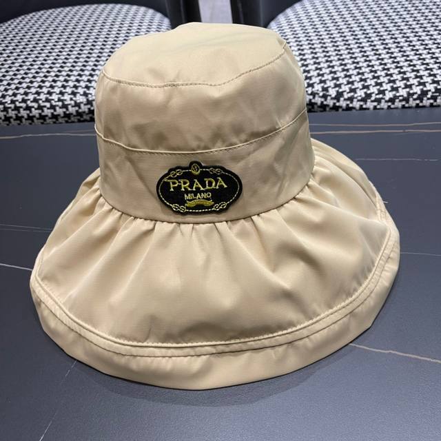 Prada Spring/Summer New Sun-Protective Fisherman's Hat, New Arrival, High-End St