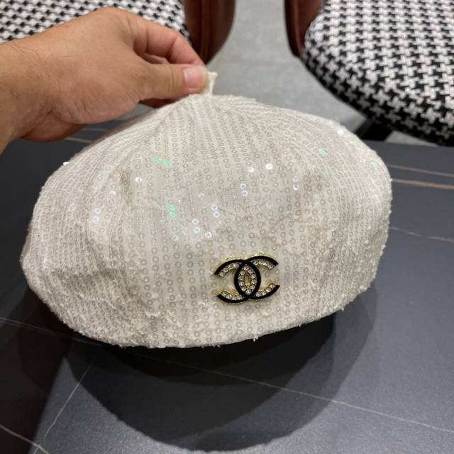 Chanel Chanel Early Autumn Beret Hat, A Must-Have Beret Hat. Classic Solid Color