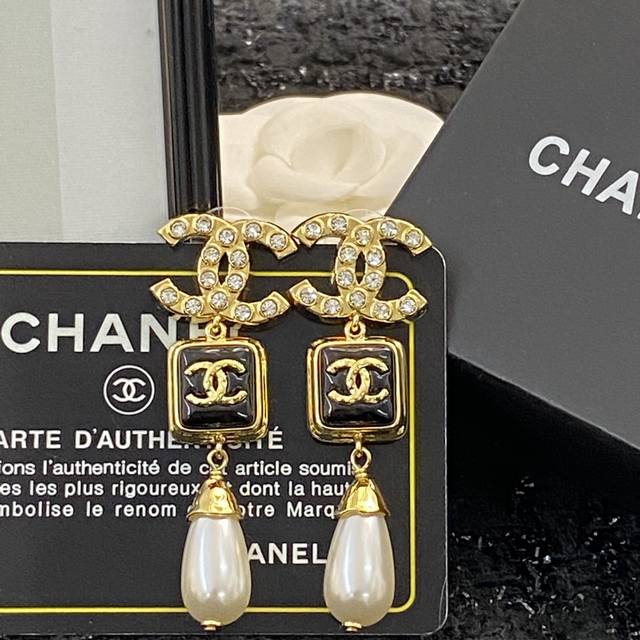Chanel Earring Bestsellers Now Available! Chan 23 Vintage Black Gold Square Suga