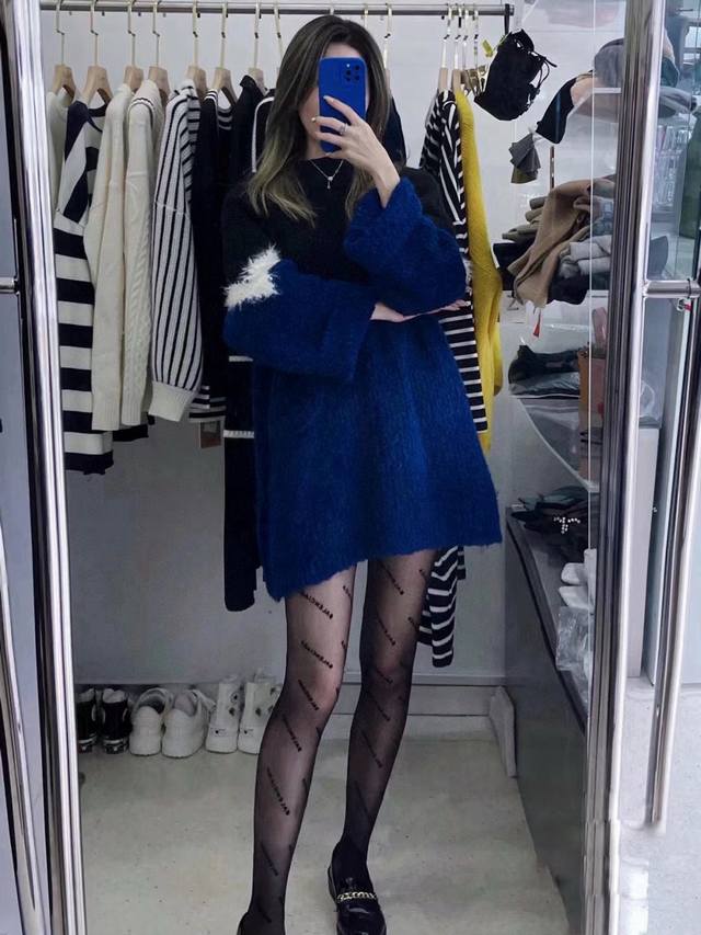 With Packaging One Box Contains One Pair Balenciaga Parisian Classic Velvet Lett
