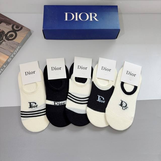With Packaging, One Box Contains 5 Pairs. Dior 2025 New Boat Socks Made Of Bambo