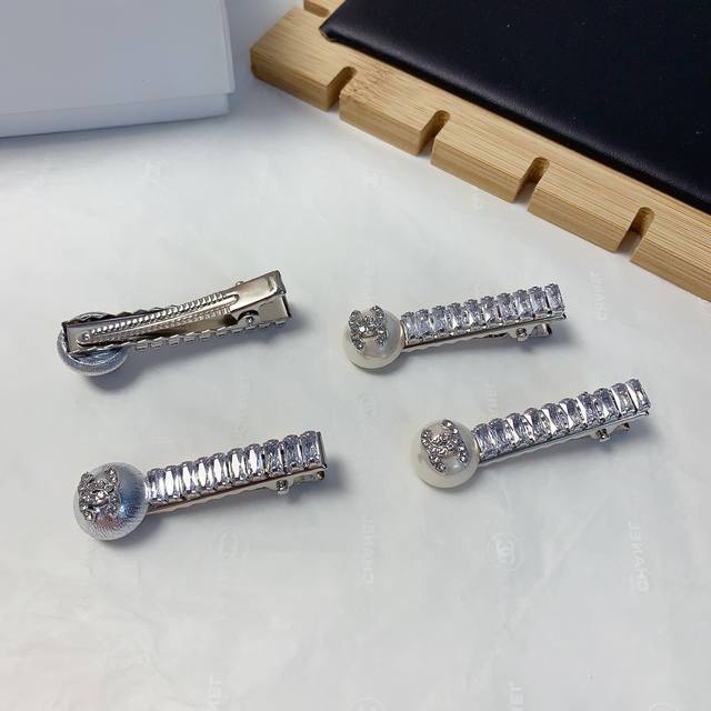 Chanel Chanel Hairpin Czech Diamond Logo Edge Clip Bangs Clip Press Clip Everyda