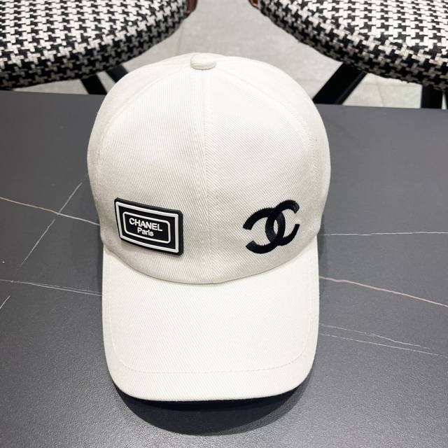 Chanel Chanel 2025 New Arrival Authentic Embroidered Baseball Cap, 1:1 Mold Cust