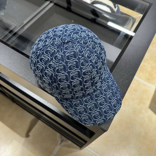Trendy Duckbill Cap, Denim Baseball Cap
