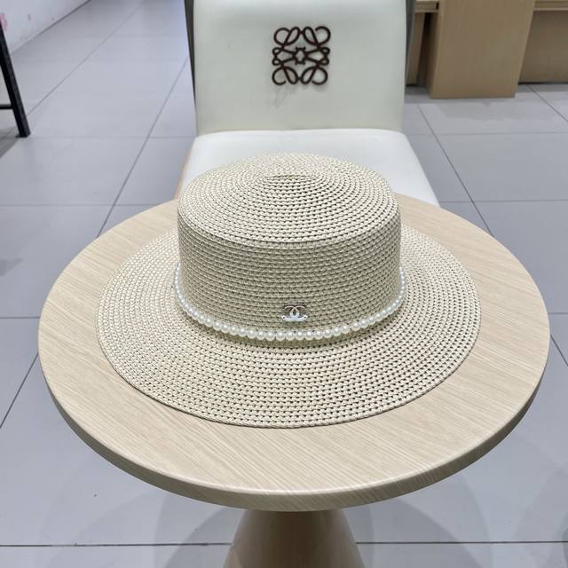 Prada New Flat-Top Ceremonial Hat, Ethnic-Style Straw Hat, Head Circumference 57