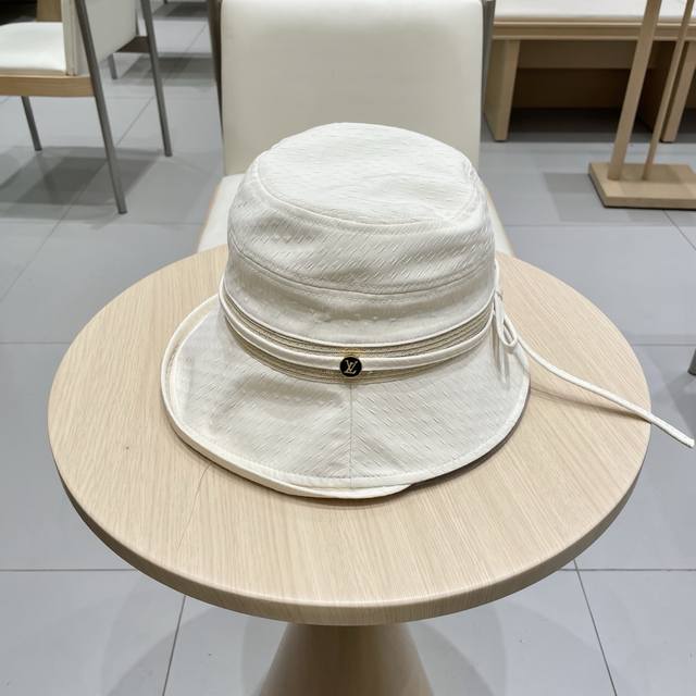 Louis Vuitton Baseball Cap Louis Vuitton Bow-Tie Fisherman's Hat Women's New Arr