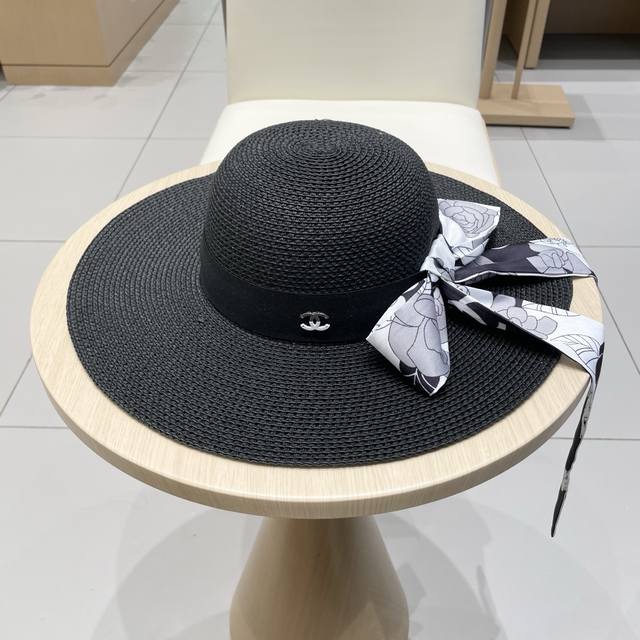 Chanel Silk Ribbon Bow New Style Wide-Brimmed Sun Hat A Must-Have Sun Protection