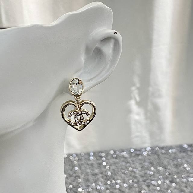 Chanel Earrings Hot-Selling Styles Now Available! Zp Chan 23 Heart Crystal Earri