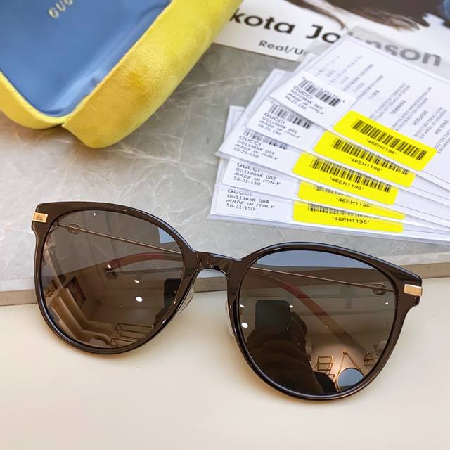 Gucci* Gucci New Sunglasses, Model: Gg1196Sk, Size: 56Mm X 21-150Mm