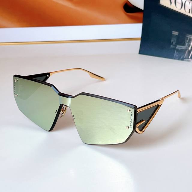 Givenchy Mod: Gv60016U Size: 147Mm 0 138