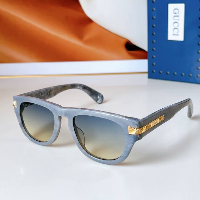 Gucc* Model: Gg1518S Size: 51 X 20-145