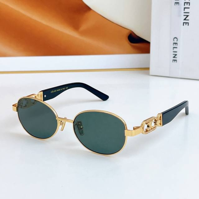Celine Model: Cl40253 Size: 53Mm 18-145