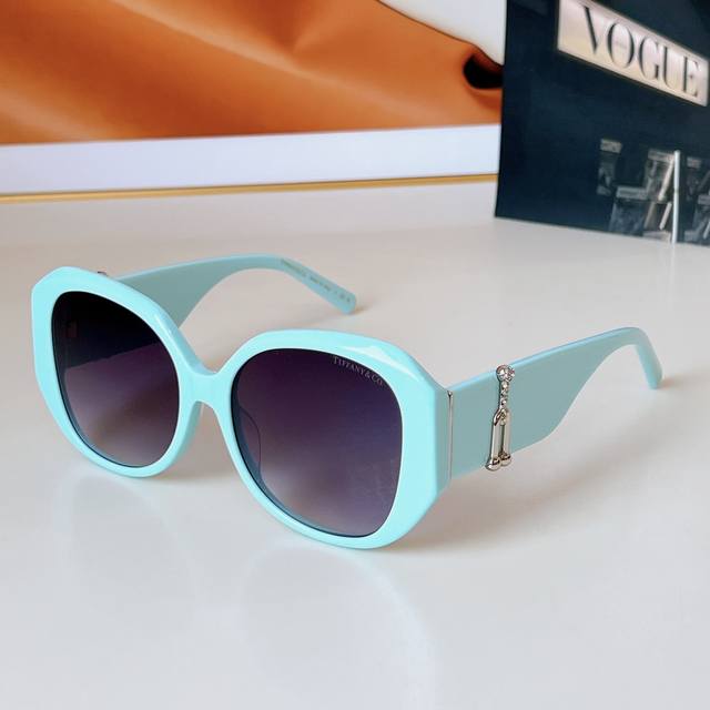 Tiffany&C* Mod: Tf 4207 Size: 55-17-140