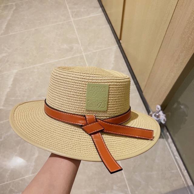 Special Dust Bag Included. Loewe 2025 New Arrival Woven Straw Hat With Luxury Br