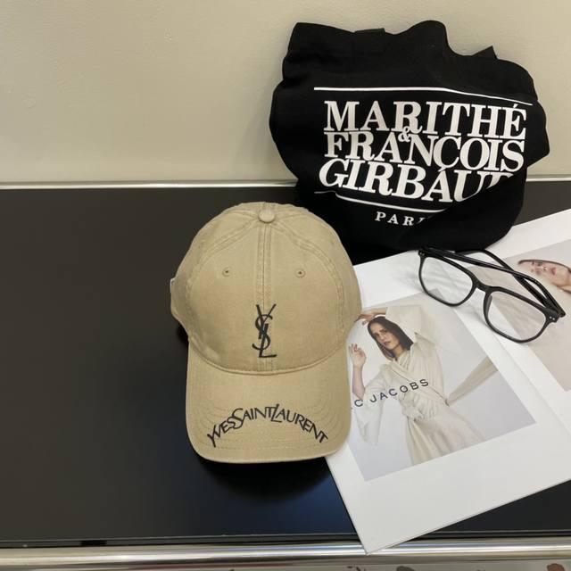 With Dust Bag Ysl Saint Laurent Early Spring New Simple Baseball Cap, New Arriva