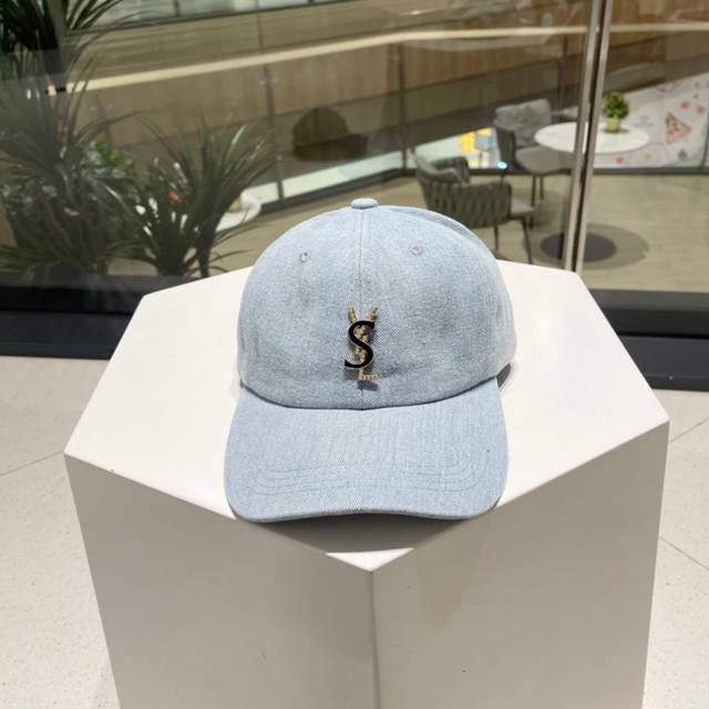 Saint Laurent New Baseball Cap, New Arrival, High-End Design, Perfect For Mix An