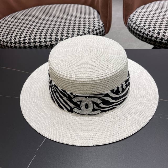 Chanel Flat-Top Hat For Women, Summer French-Style Fashion, 2025 New Straw-Woven