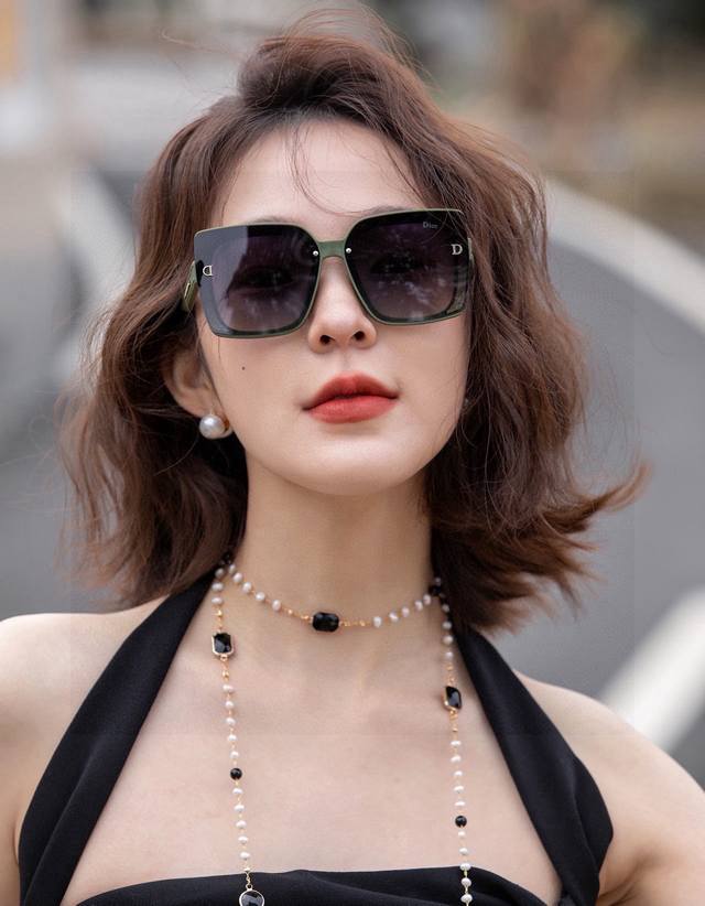 Dior 2025 Spring New Arrival Trendy Bestseller Fashionable Square Frame Polarize