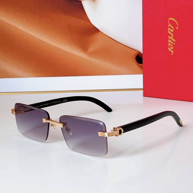 Cartie* Model: Ct0619S Size: 55 Cm 19-130 Cm