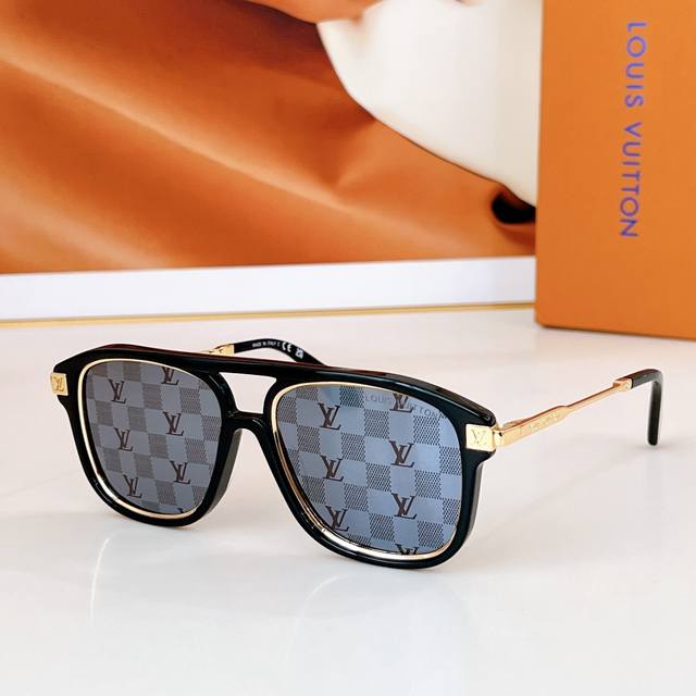 Louis Vuitto* Model: Z2595U Size: 53 Mouth 22-145