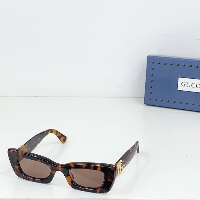 Cruise 25Ss Eyewear Series Mod: Gg1827S Seamlessly Blends A Voluminous Silhouett