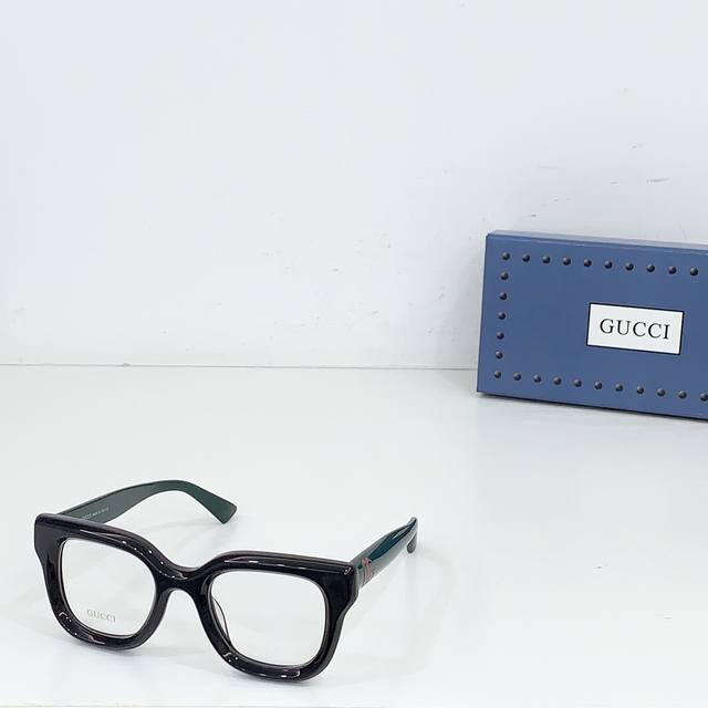 Gucc*Model: Gg0828Ssize: 54Mm 18-145
