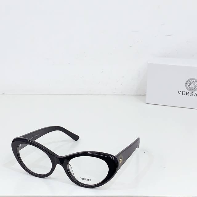 Versac* Model: Ve4455U Size: 53Mm 20-145