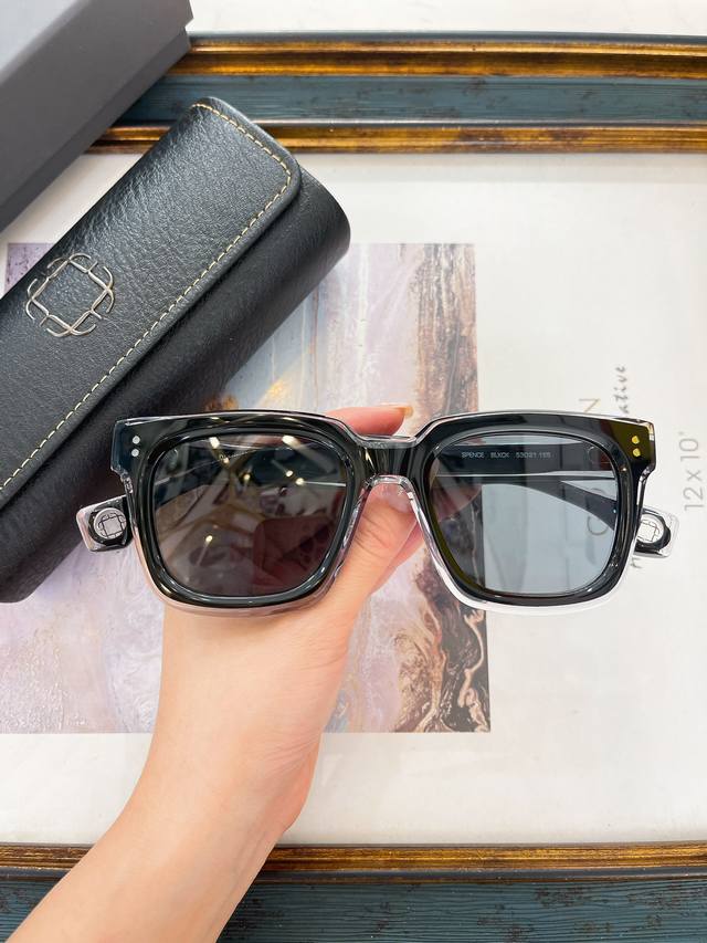Optical Glasses Sunglasses Case 15. Blake Kuwahara Model: Spencesize: 53Mm 21-15