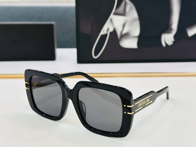 Dio* S1I Size: 53Mm 18-140 Spring/Summer Sunglasses With Elegant Engraved Detail