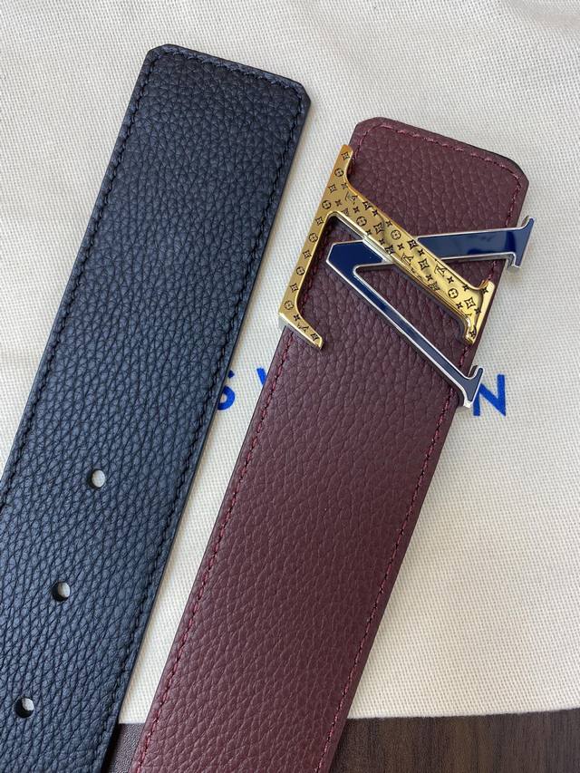 Donkey Brand Top-Quality, Double-Sided Alligator-Textured Strap With Premium Ste