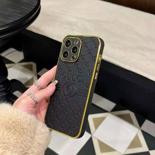 Gucci Electroplated Side-Pressed Embossed Phone Case Full Coverage Precision-Cut
